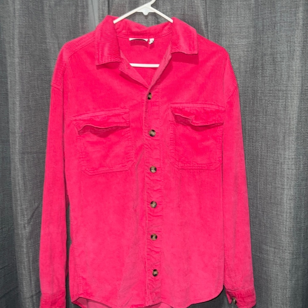Corduroy Shirt with double pockets in bright pink
